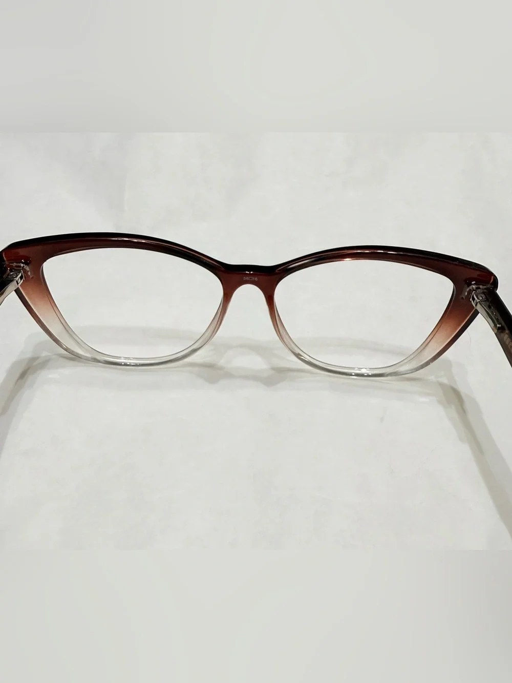 Chic Two-Tone Brown Gradient Cat-Eye Eyeglass Frames - Size 56-16-140